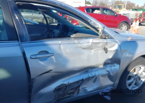 2011 Toyota Camry Le из США, поврежденный, VIN 4T1BF3EK0BU142777